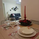 Comfort Apartment *